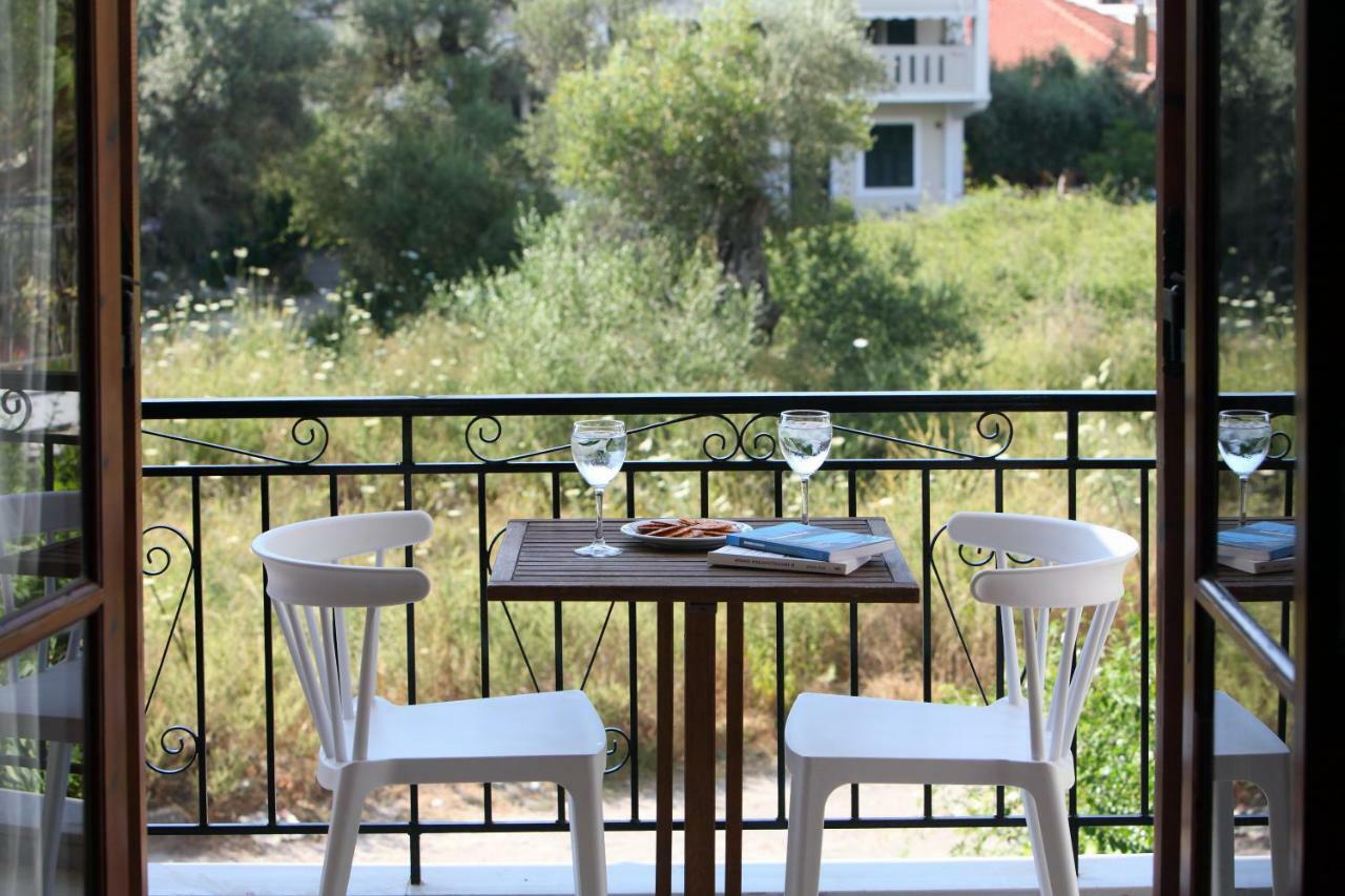Sti Chora Apartments Лефкада Екстериор снимка